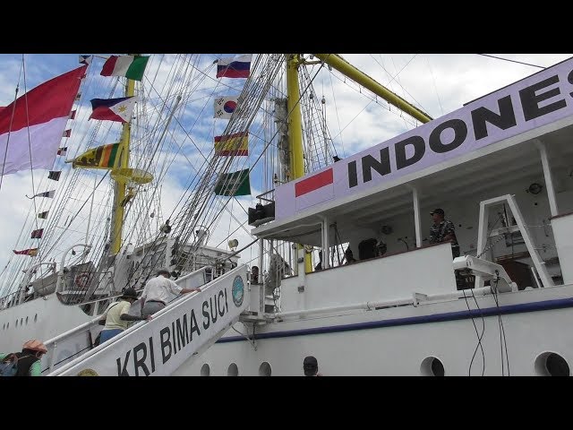 インドネシア海軍　KRI Bima Suci パッチ、国連？チャレンジ インドネシア海軍 練習帆船「ビマ・スチ」KRI BIMA SUCI 一般公開 阪神