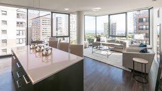 A luxury 3-bedroom plus den, 2 ½ bath at Lakeview's new 2950 North Sheridan