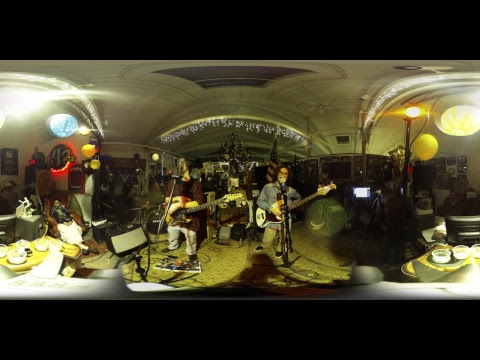 Rocket Shop Radio Hour: Bishop Lavey & Fossa LIVE @ Big Heavy World