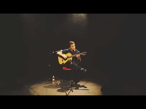 Rafael Cortez - "Nesta Rua" - domínio público. Tema e 2 variações.