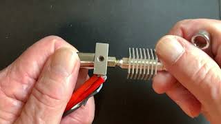 How to Remove Finder 3 Nozzle