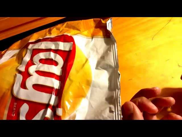 ASMR eating video