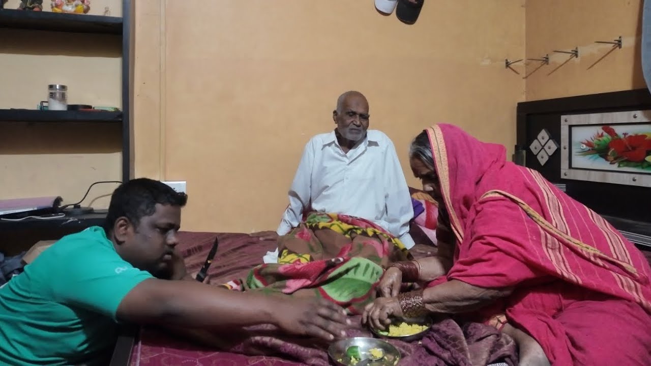 Finally आज्जी आजोबा गावाकडून Punela आले. आमच्या गप्पा  😍 #ganeshgjadhav