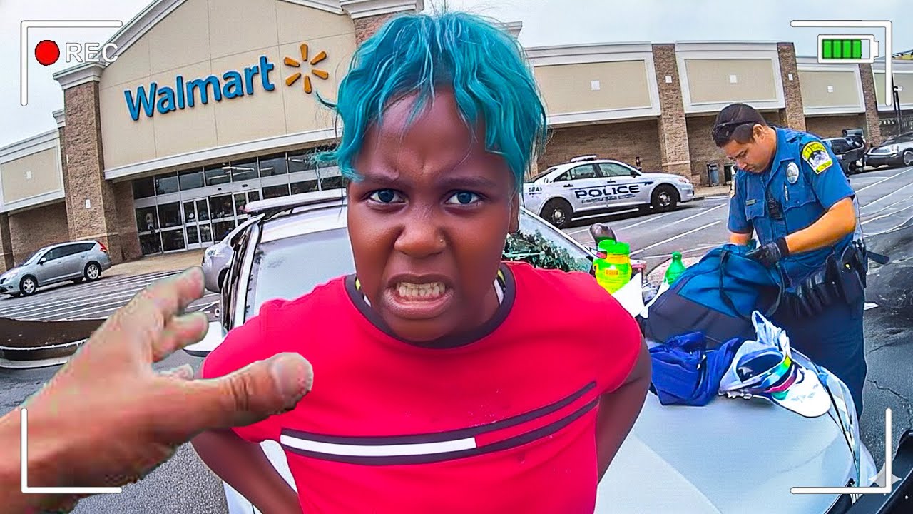 Walmart Woman Goes Crazy After Getting Caught Stealing LIVE - YouTube