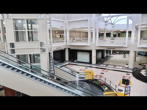 Inside The Empty Fashion Square Mall & International Drive Closures / Goodbye To More Orlando Places