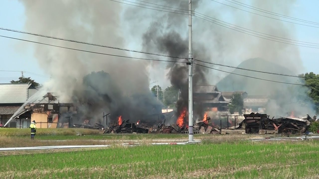 注意喚起！２０２１年１０月０５日午前、香川県丸亀市で発生した住宅火災　Caution! House fire Burned down!! 10/05/2021