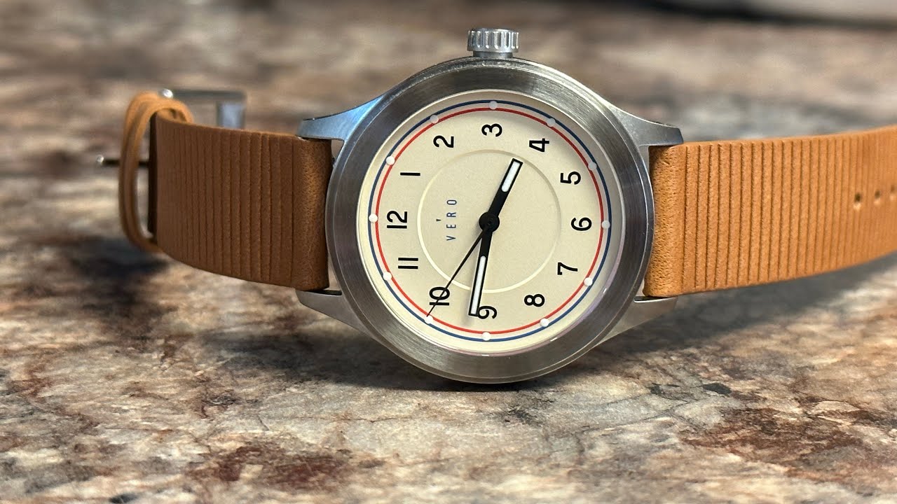 Unboxing and overview: Vero Meridian Manual Wind Rally - YouTube