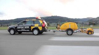 Friction Tester Mü Meter Mk 6, Reibwertermittlung Piste, Airport Bern 2015