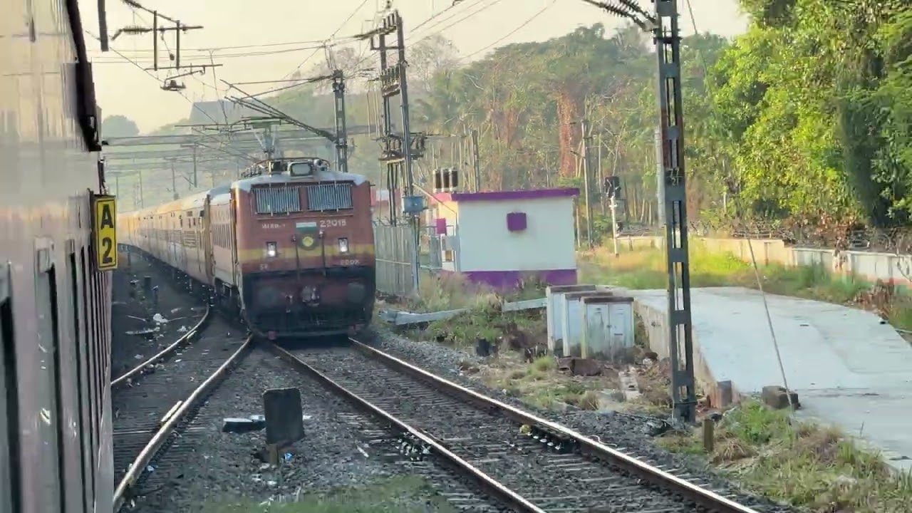 WAP-1 & WAP-4 ICF Action from Island Express | 4 Trains Caught on the Run