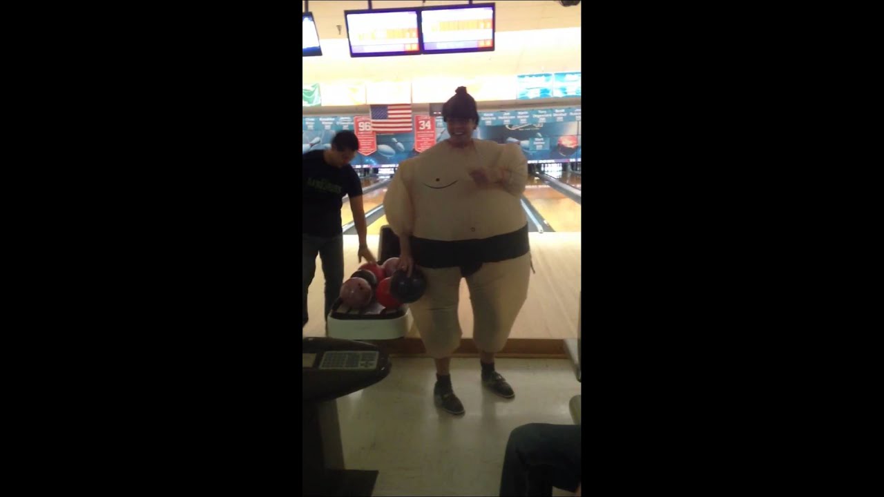 Guy Bowling In Inflatable Sumo Suit HILARIOUS!!!