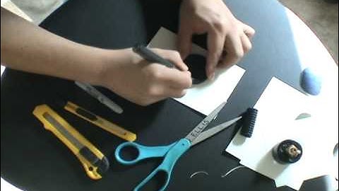 DIY Polarization Filter from 3D Glasses and a Lens Cap