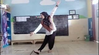TARI INDIA ANAK- SAN SANANA- KB DARUL ABROR  By BUNDA YUNI (mirror)