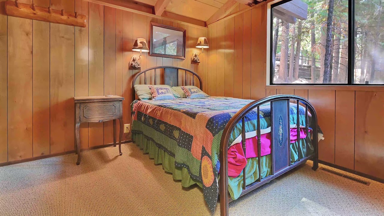 1876 Kit Carson Circle Sonora