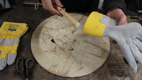 1242 - How to Make Any Gloves Work With Your Phone - My Forgotten Video