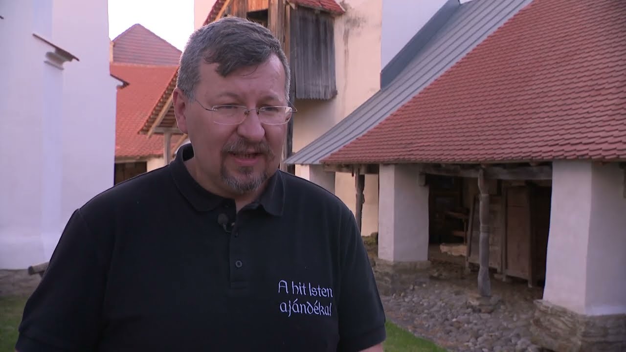 Résre nyíló idő. A székelyderzsi unitárius vártemplom értékei