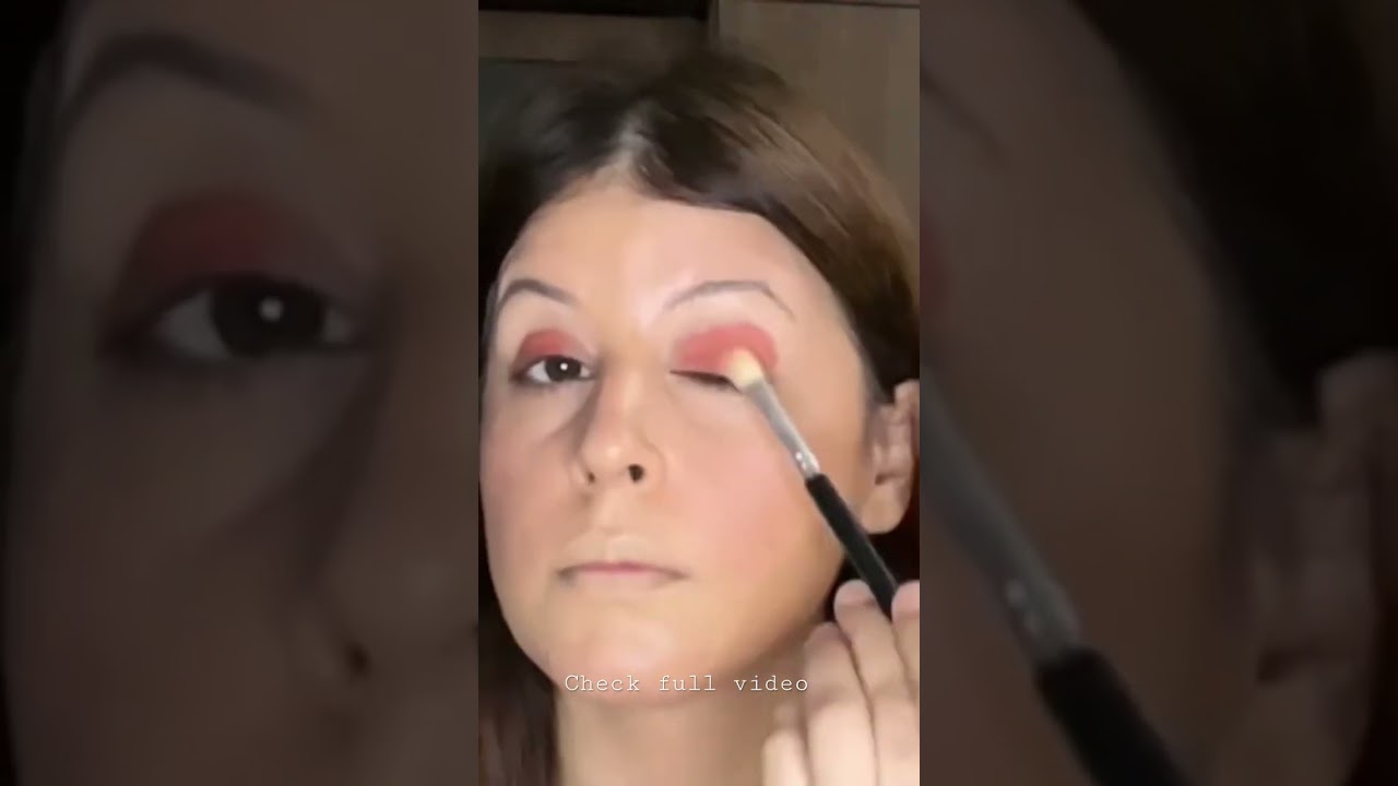 HUDA BEAUTY LIQUID EYESHADOW