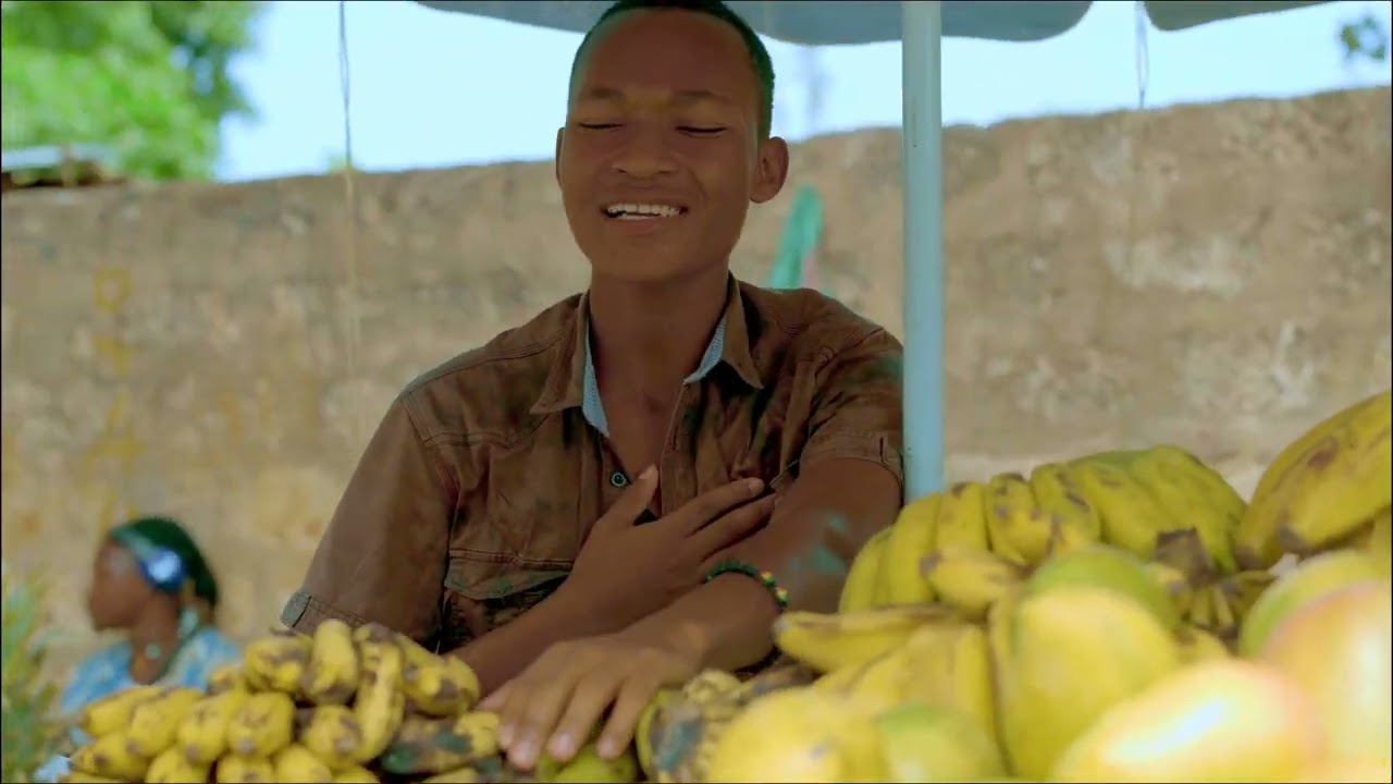 Bruce Jay-Moyo Wangu[Official Music Video]