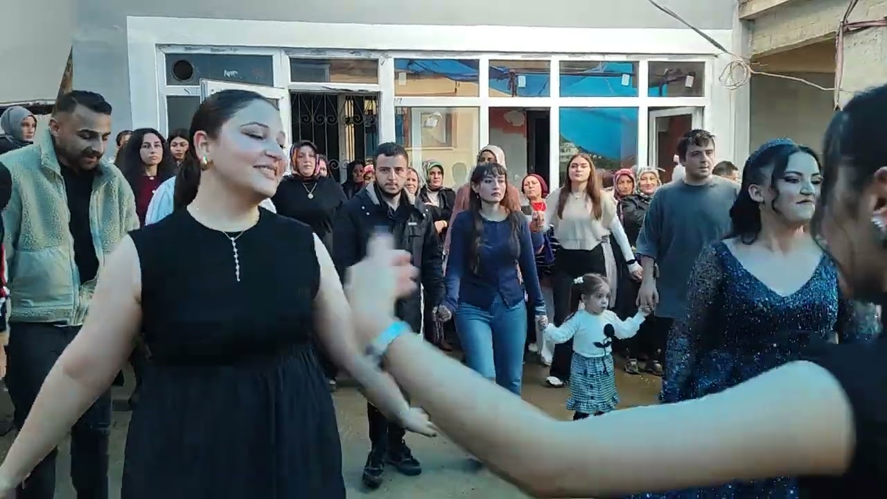 GİZEM OKUMUŞ & SELÇUK YILMAZ'IN NİŞAN DÜĞÜNÜ HORON OYUNU 