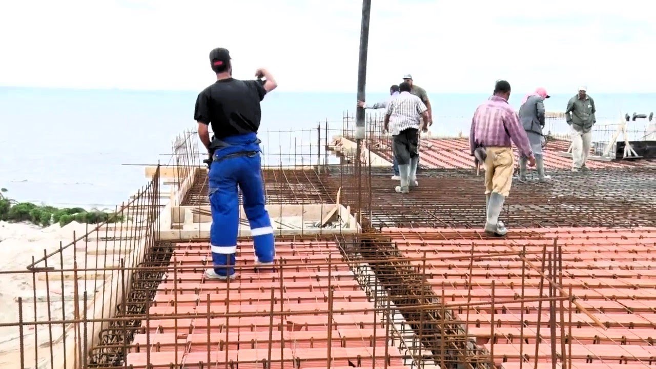 بناء منزل أصبح حلم مستحيل في تونس وارتفاع أسعار مواد البناء يضاعف معاناة التوانسة خاصة المتزوجين!!