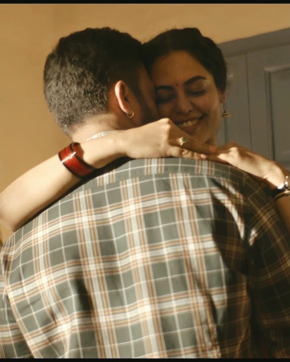 Maineeru Pillagada Song Romantic Scenes || Navdeep || Bindhu Madhavi || NEWSENSE