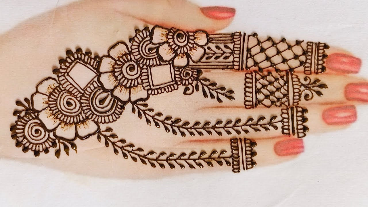 stylish mehandi design💌