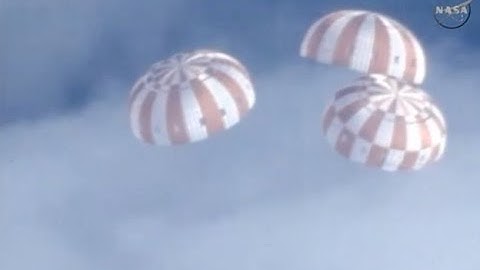 VIDEO OF NASA ORION SPACESHIP MAKES SPLASHDOWN