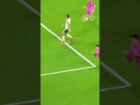 One month ago, Luis Suárez scored this beauty against Palmeiras #CWC #Suarez #intermiami One month ago, Luis Suárez scored this beauty against Palmeiras #CWC #Suarez #intermiami Thumbnail