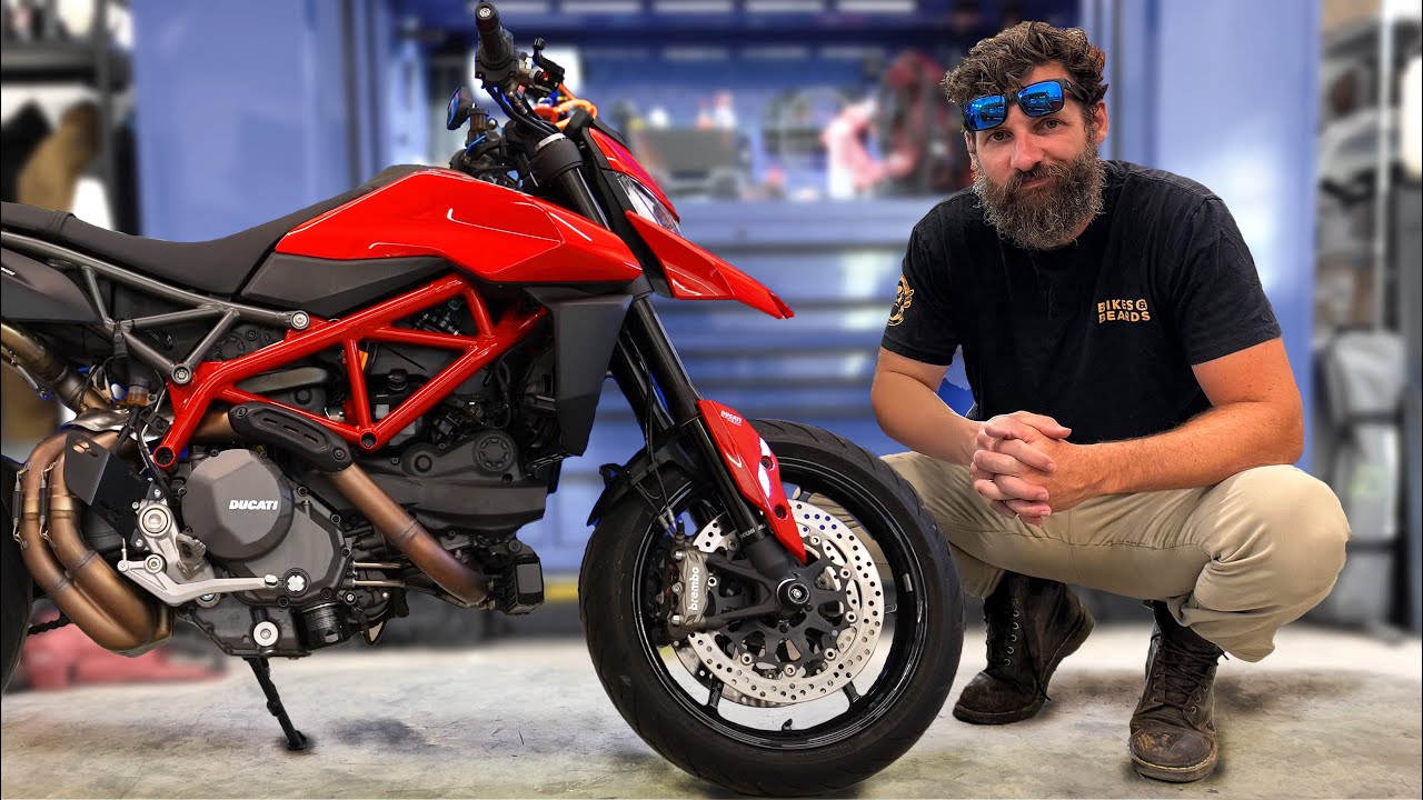 I still Hate Ducatis but this bike is different 