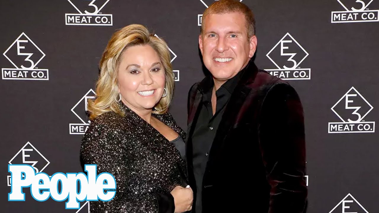 Julie Chrisley Gets Upset Over Husband Lies in 'Chrisley Knows Best