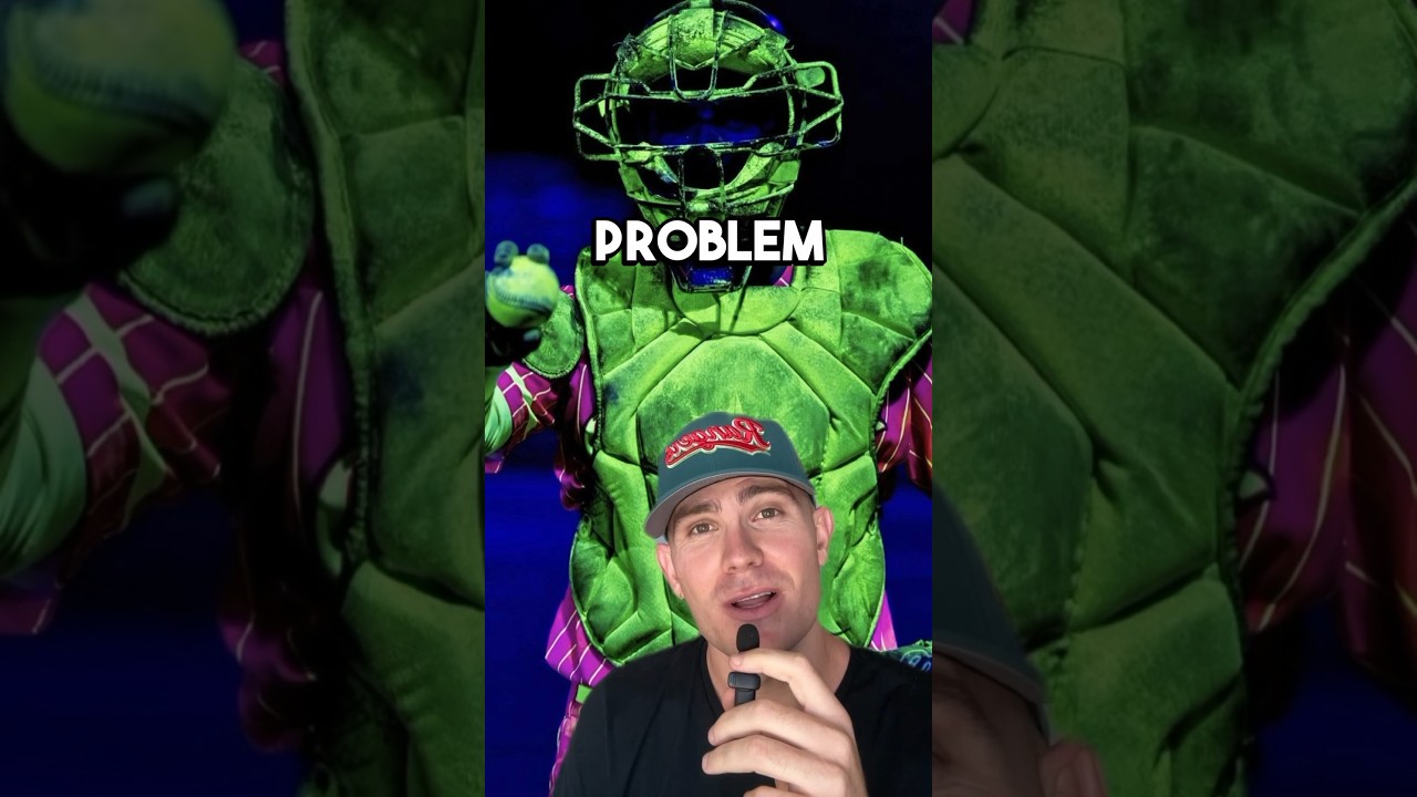 Бейсбольные мячи, светящиеся в темноте, просто безумие🔥