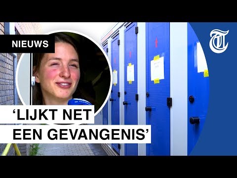 Studenten moeten buiten douchen, krijgen huurverhoging