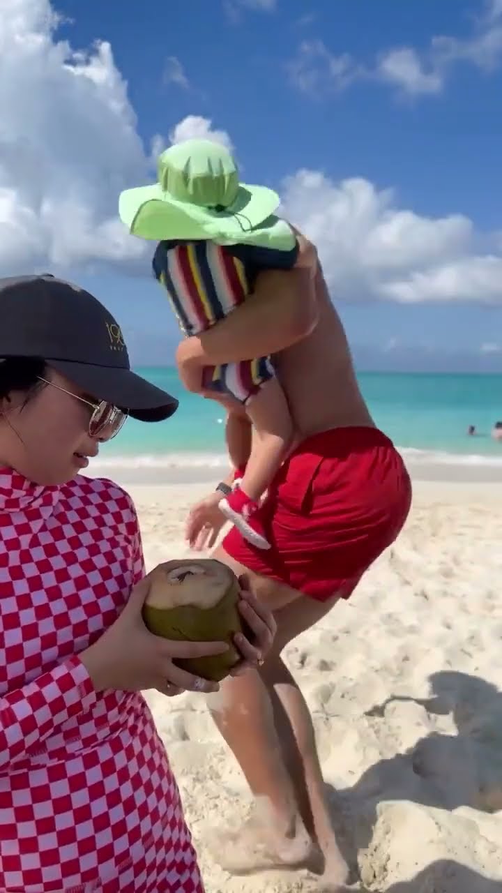 How to get free coconut water in Turks \u0026 Caicos ?