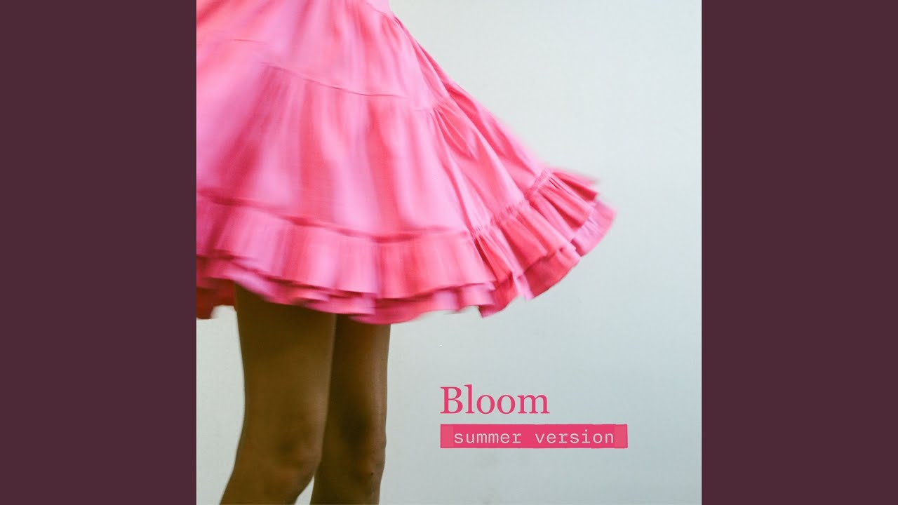 Guarda Bloom (Summer Version) su YouTube Guarda Bloom (Summer Version) su YouTube