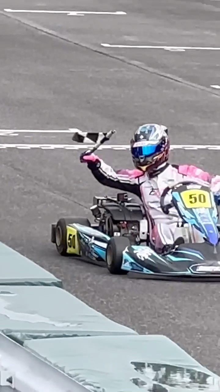 タミヤスーパーアスチュート2WDバギー！初代アスチュートの発展改良型