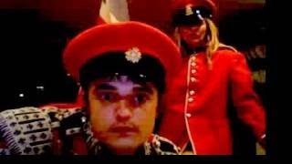 "KP nuts 2"  Kate Moss performs and sings with Peter Doherty