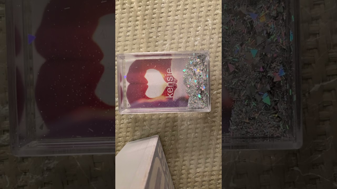 How to take the frame off of a Kensie glitter picture frame! Realtime