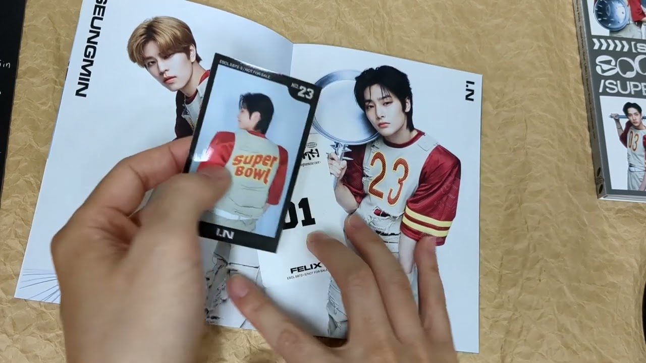 Unboxing] Stray Kids: Social Path (feat. Lisa) / Super Bowl