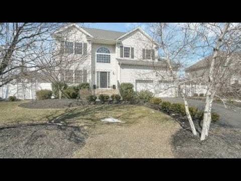 2042 Independence Dr, New Windsor, NY home video tour