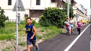 1050525僑真國小健康路跑即將抵達學校11