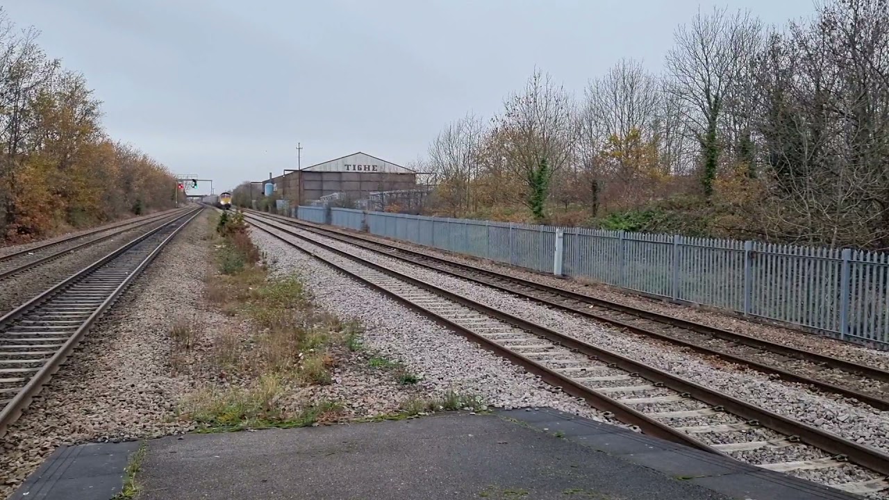 Trains at Kirk Sandall Station 7/12/21. Renwick Road to Scunthorpe
