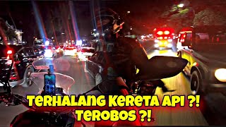 AMBULANCE EMERGENCY TERHALANG REL KERETA ? APA KITA TEROBOS AJA ?!