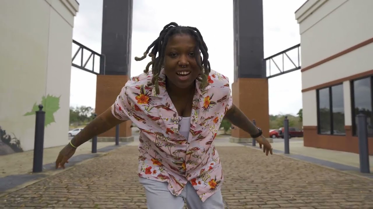 Pompeii - Listen (BIG.Fish) [Official Music Video] (Shot by DreamAboveTheVision)