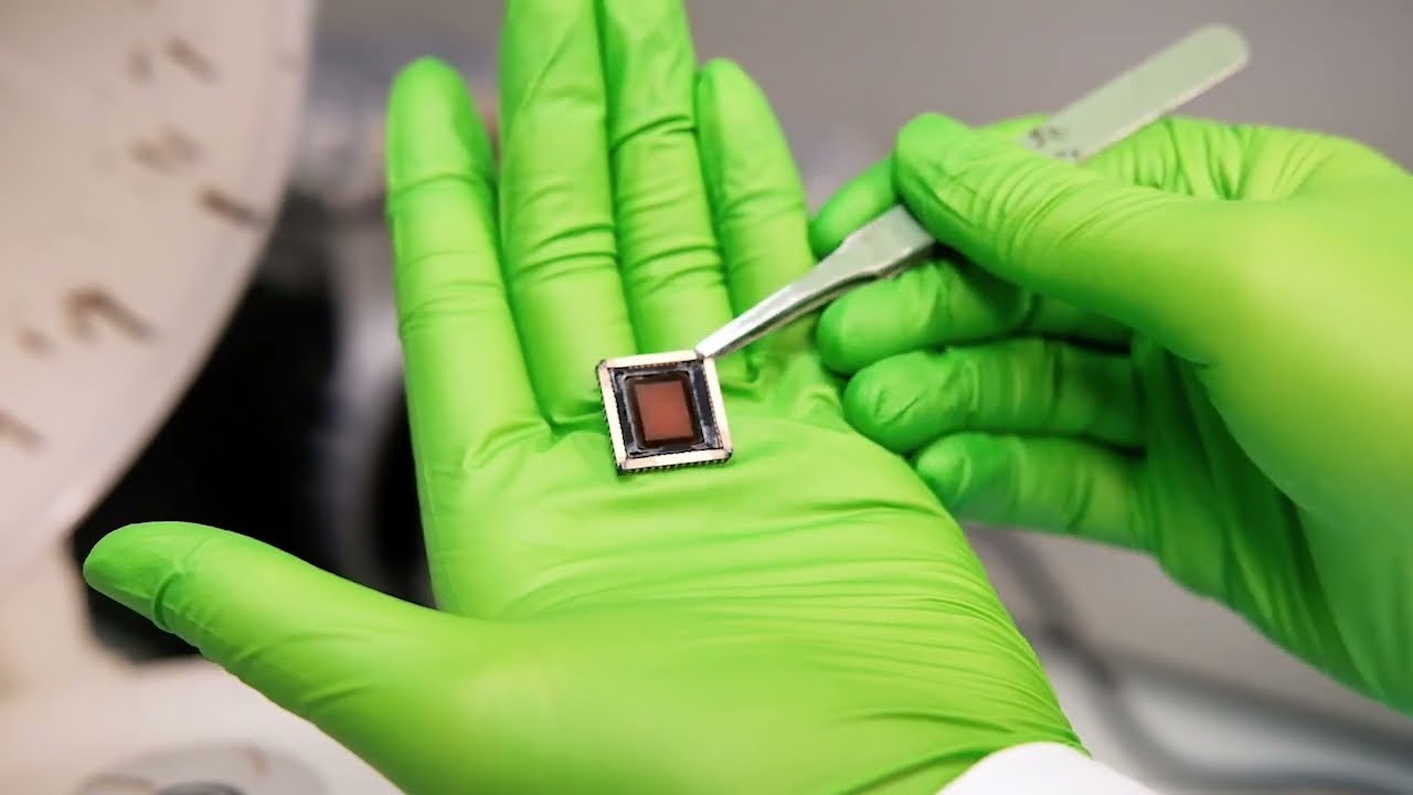From Nanocrystals to infrared cameras
