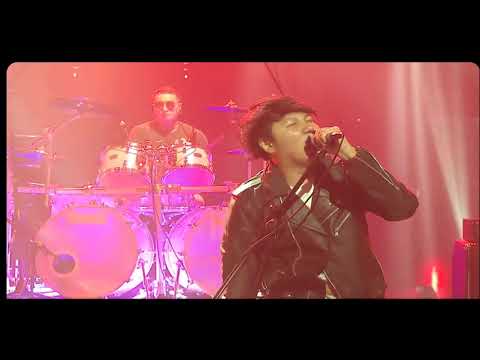 BONGA BONGA - MENGGENGGAM GEMA