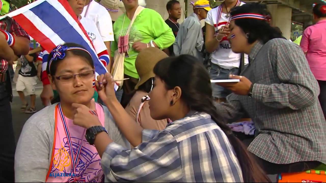 تظهر انقسامات بين المتظاهرين التايلانديين