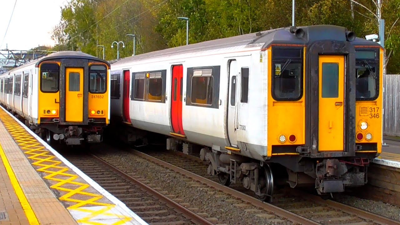 Trains at Cheshunt - 11 & 14/11/19