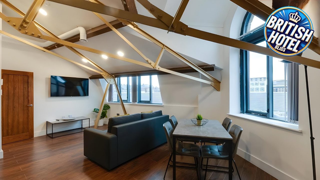 Mathew Street Spacious City Centre Apartment | Liverpool, United Kingdom | Hotel Review 🌟