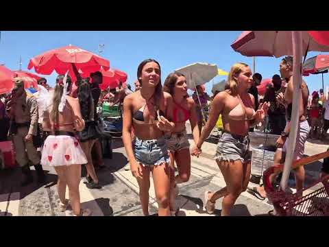 SHOCKING 😲 Rio Carnival 2026 at Leblon Beach — Massive Bloco Walk in 4K 🔥🎭