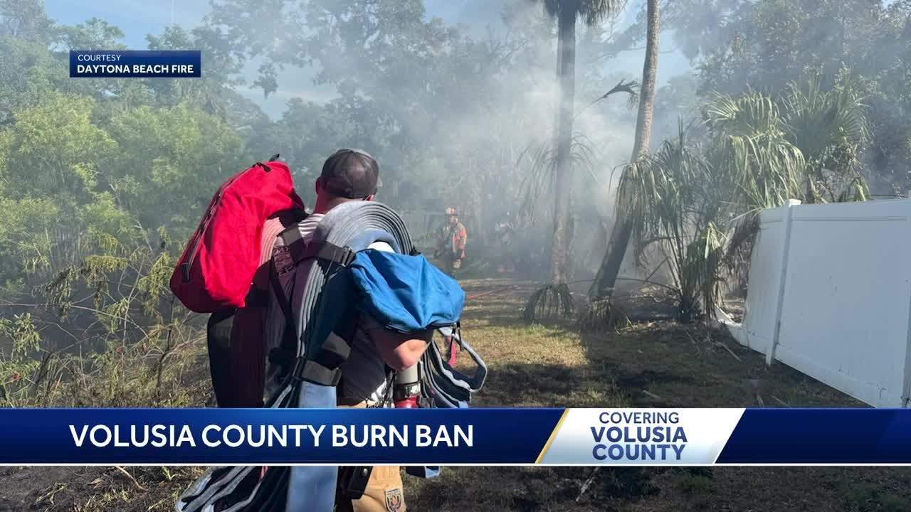 Crews battle brush fire north of Deltona on Tuesday afternoon - YouTube