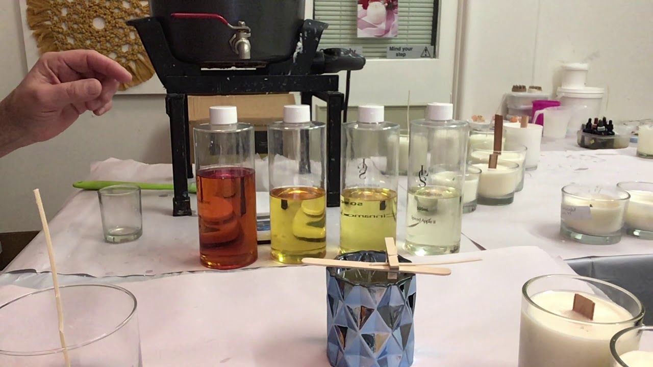 At what temperature do you pour your candles? YouTube